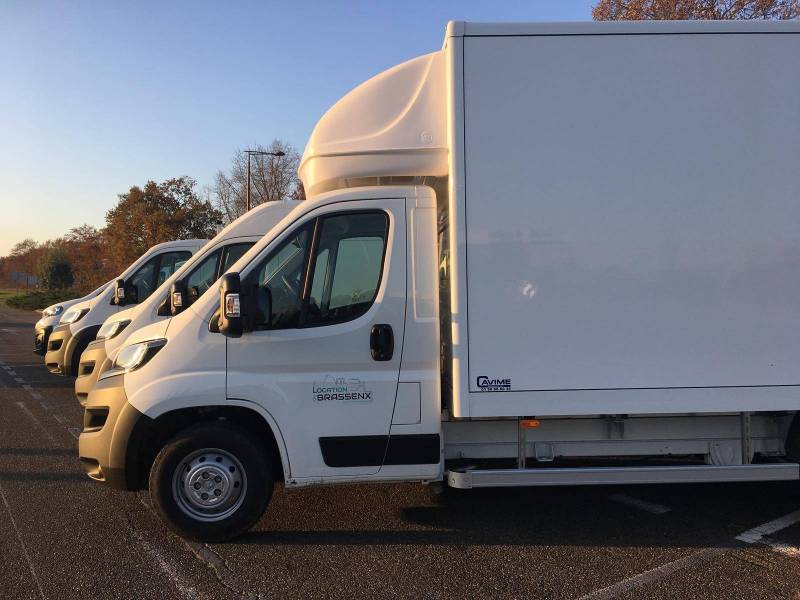 Prix location utilitaire dans les Landes